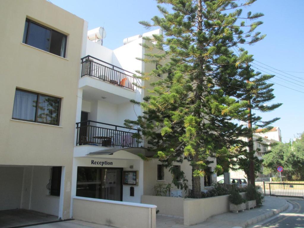 Andries Apartments Paphos Kültér fotó